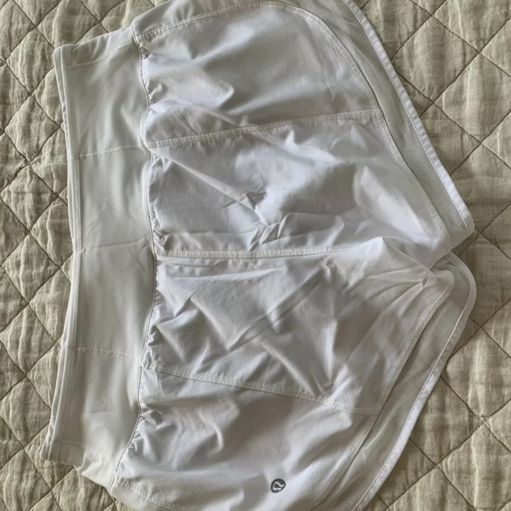 Lululemon Mind over Miles shorts size 8